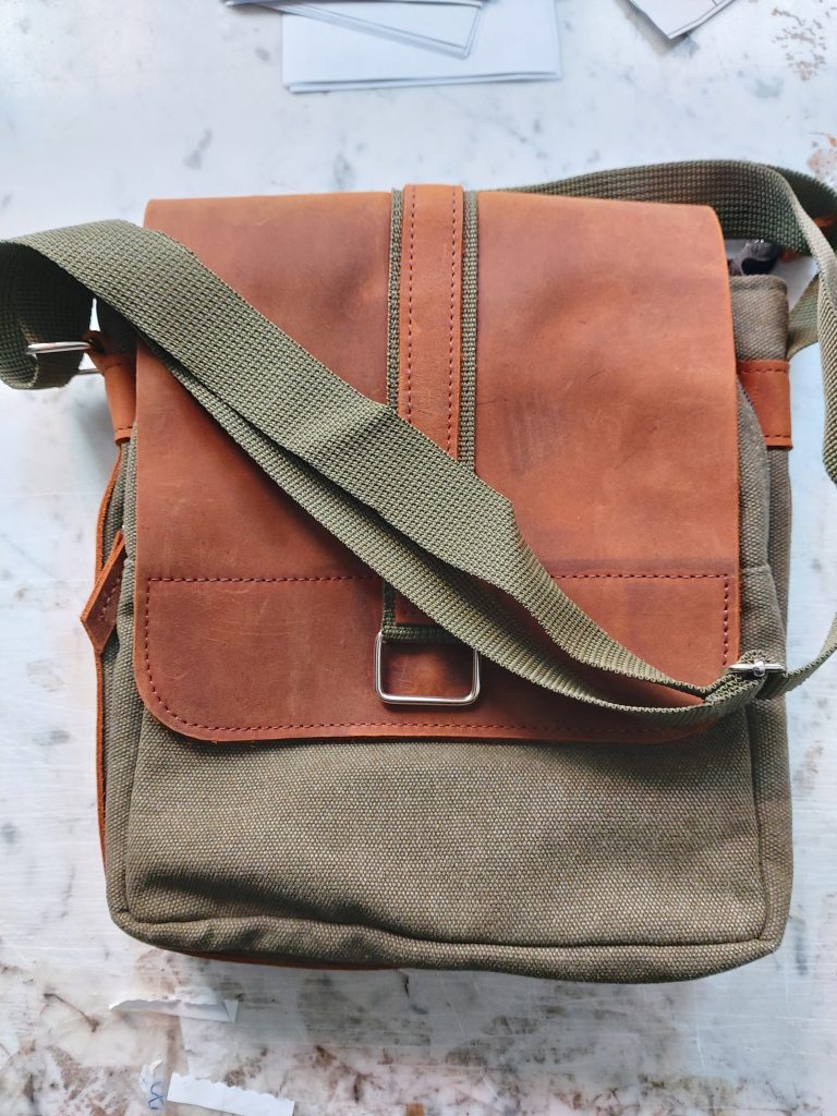 torebka męska vintage